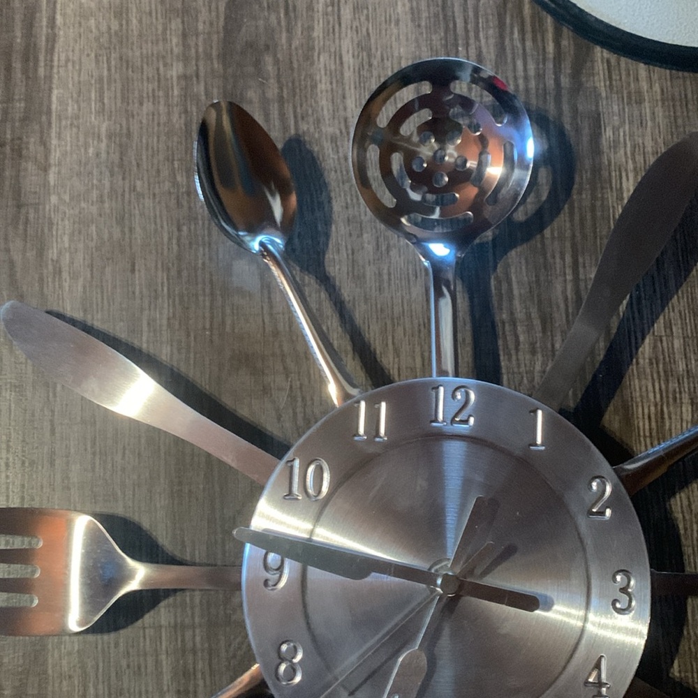 Silverware Clock - Picture 3 of 6